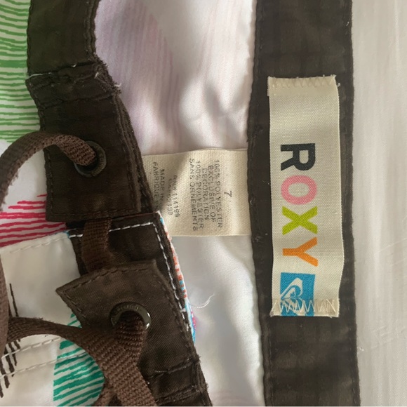 Women’s Roxy board shorts - Picture 2 of 4